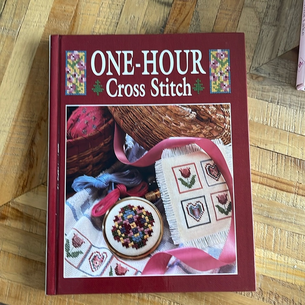 One Hour Cross Stitch DIY Book